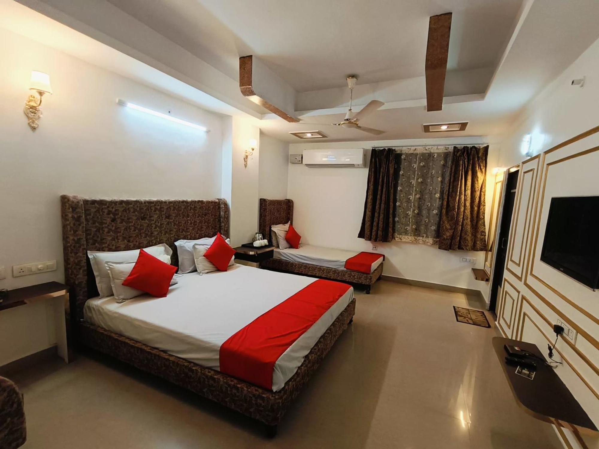 Hotel Omni Plaza Jodhpur  Exterior foto