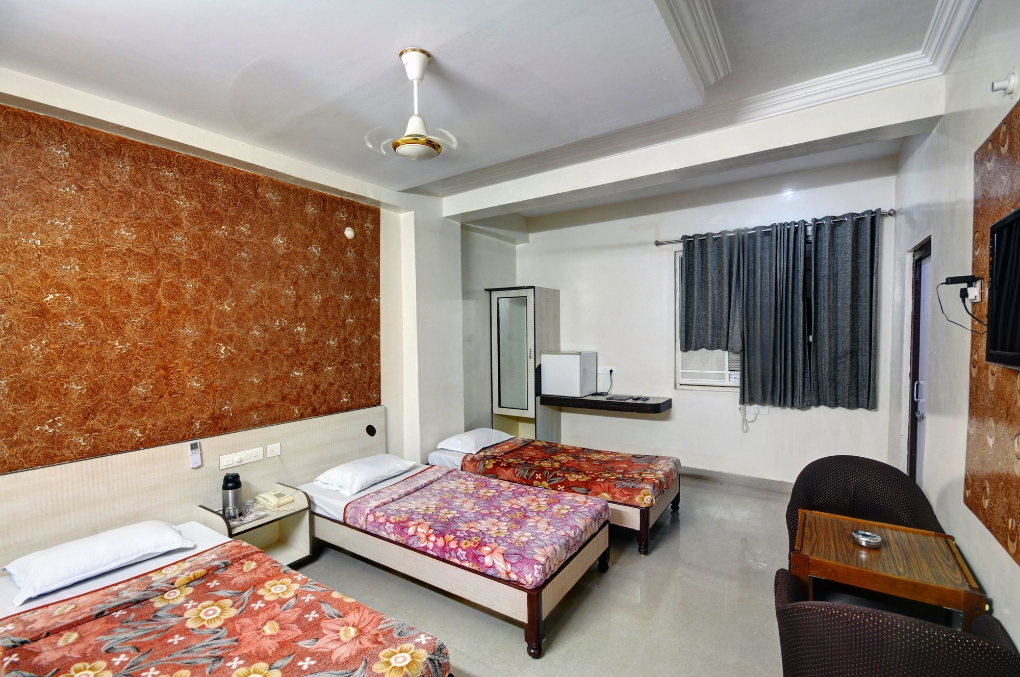 Hotel Omni Plaza Jodhpur  Exterior foto
